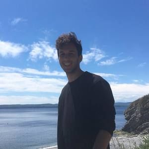 Meet your Posher, Maxime